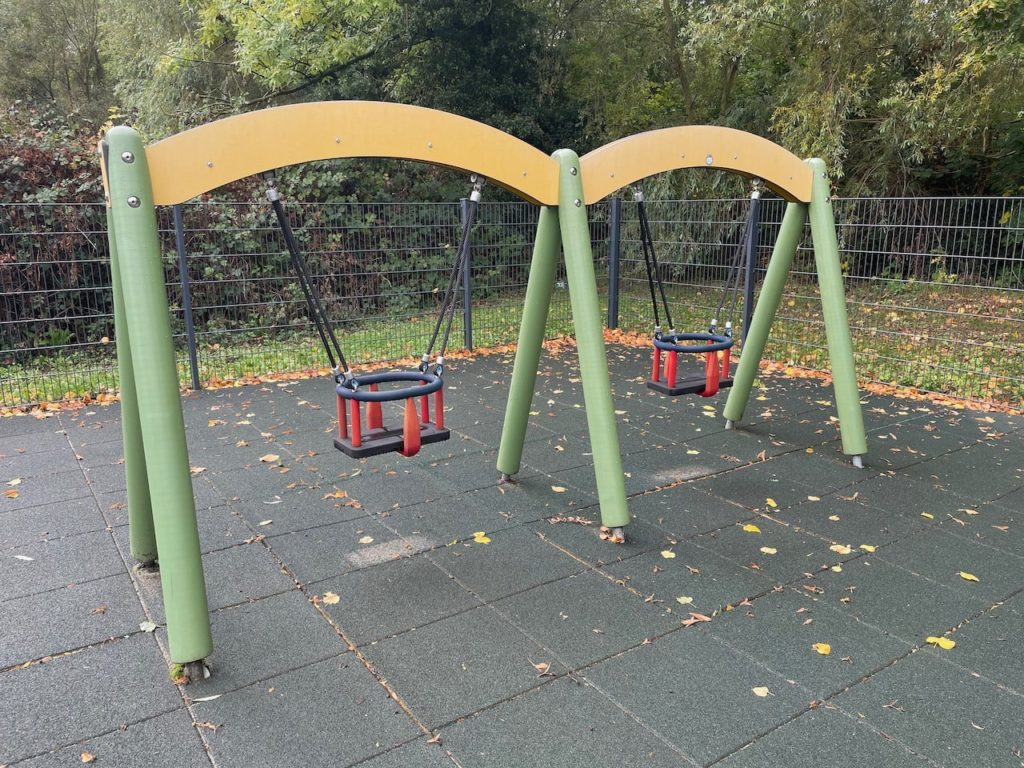 Schaukeln Lendersdorf Spielplatz